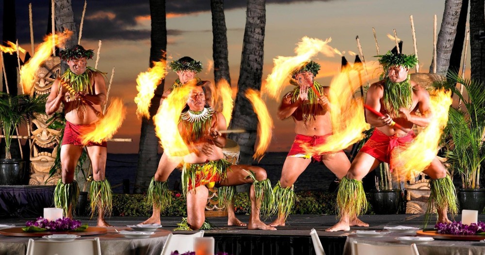 Maui Luaus